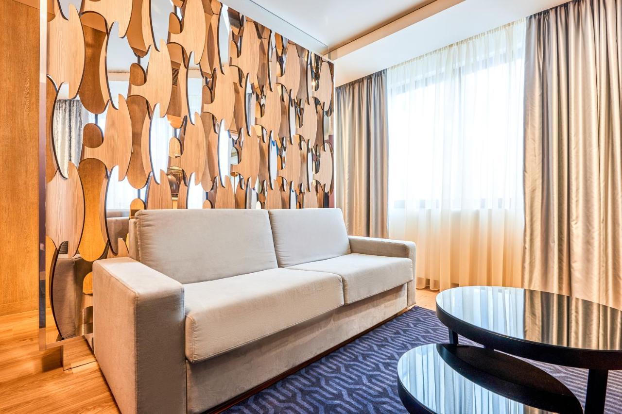 Radisson Blu Hotel, Kyiv City Centre Eksteriør billede