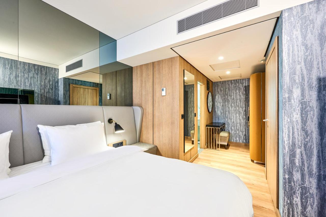 Radisson Blu Hotel, Kyiv City Centre Eksteriør billede