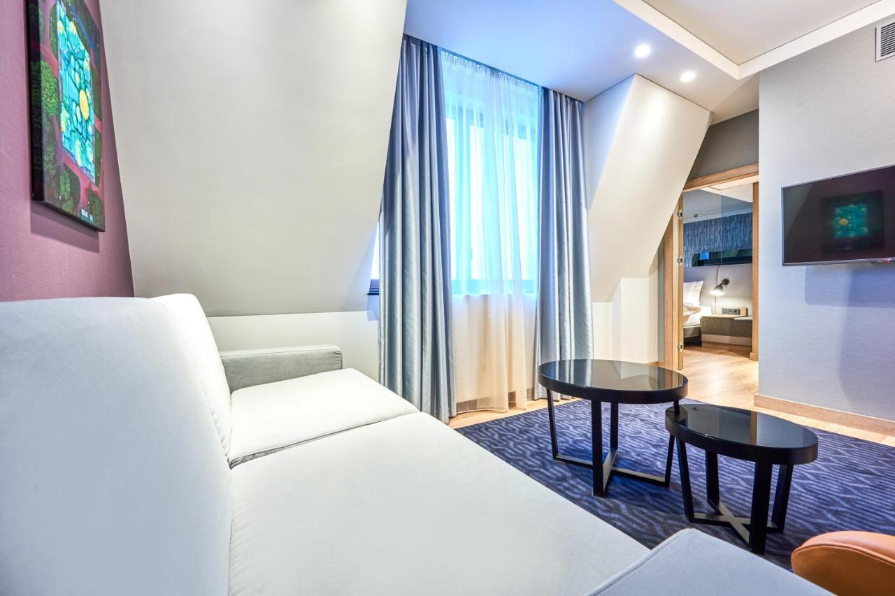 Radisson Blu Hotel, Kyiv City Centre Eksteriør billede