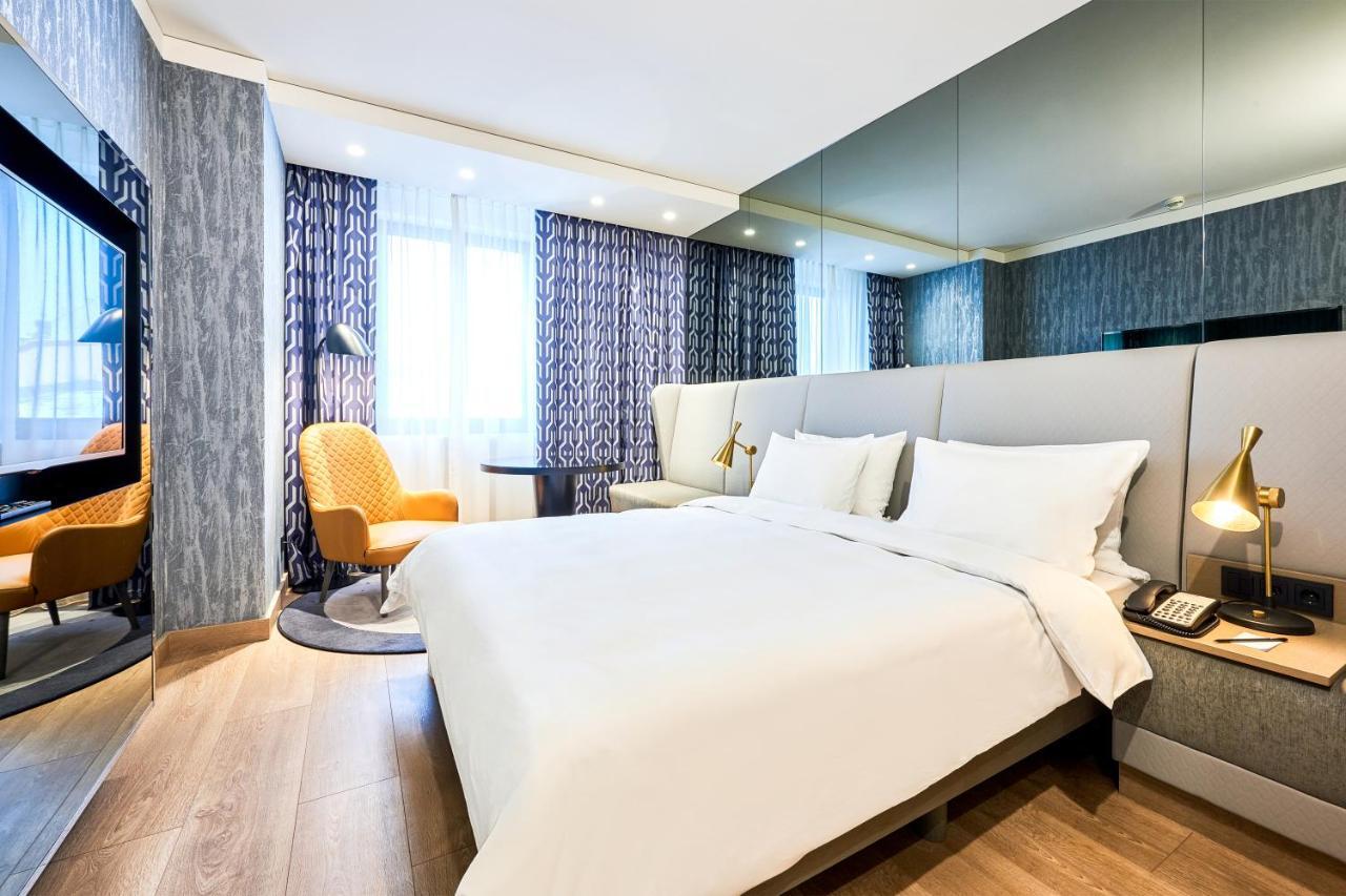 Radisson Blu Hotel, Kyiv City Centre Eksteriør billede