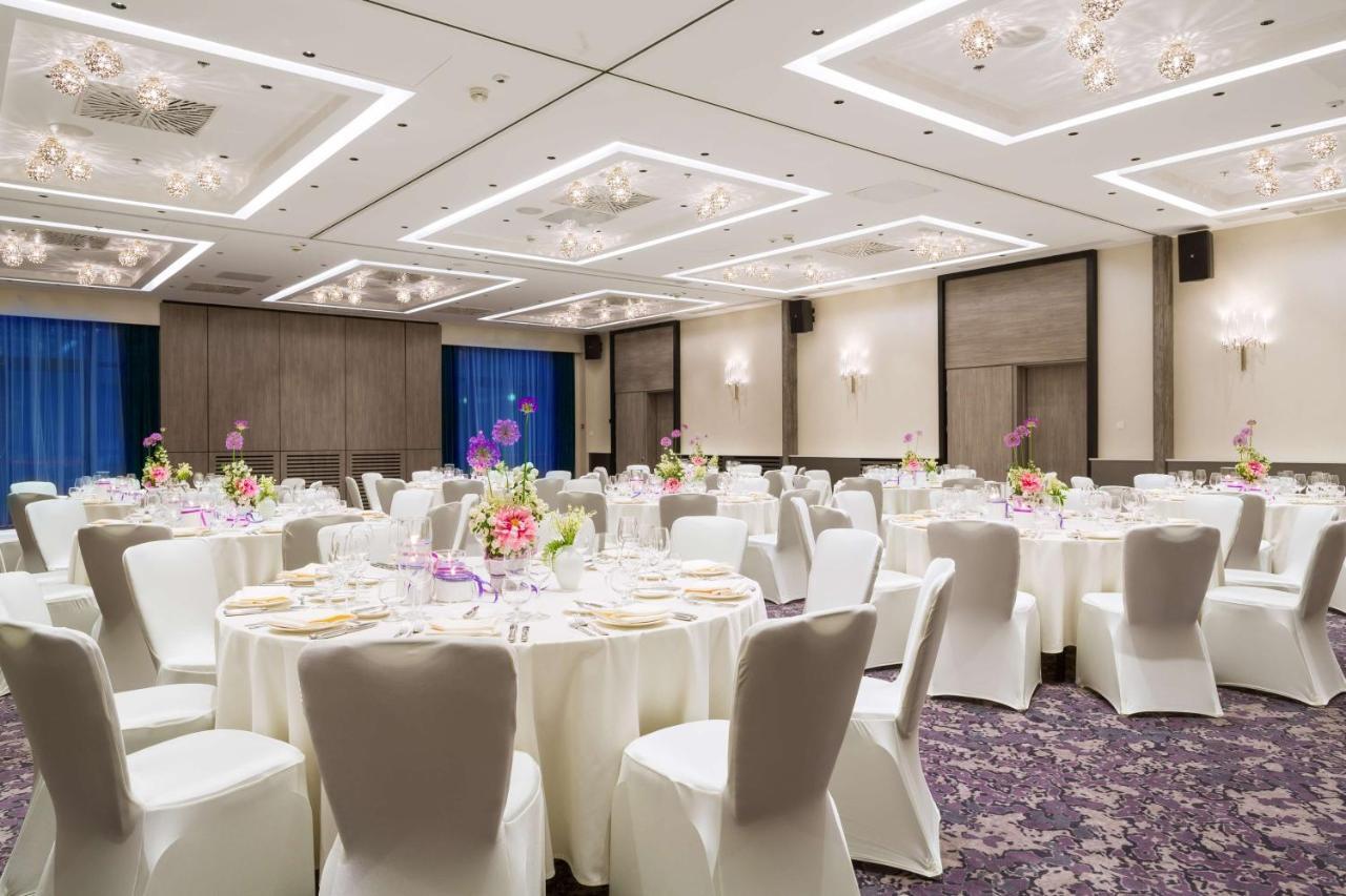 Radisson Blu Hotel, Kyiv City Centre Eksteriør billede