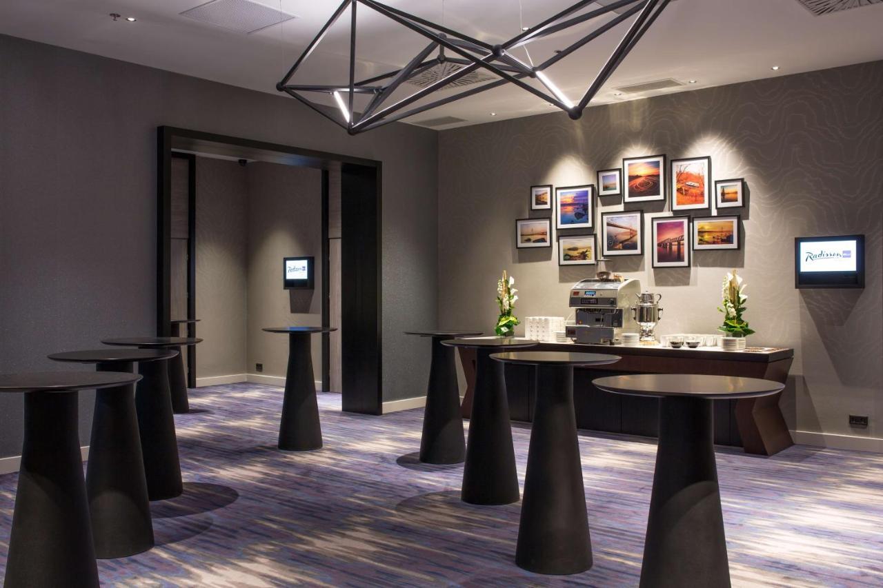Radisson Blu Hotel, Kyiv City Centre Eksteriør billede